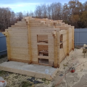 Сруб бани из профилированного бруса 4х6
